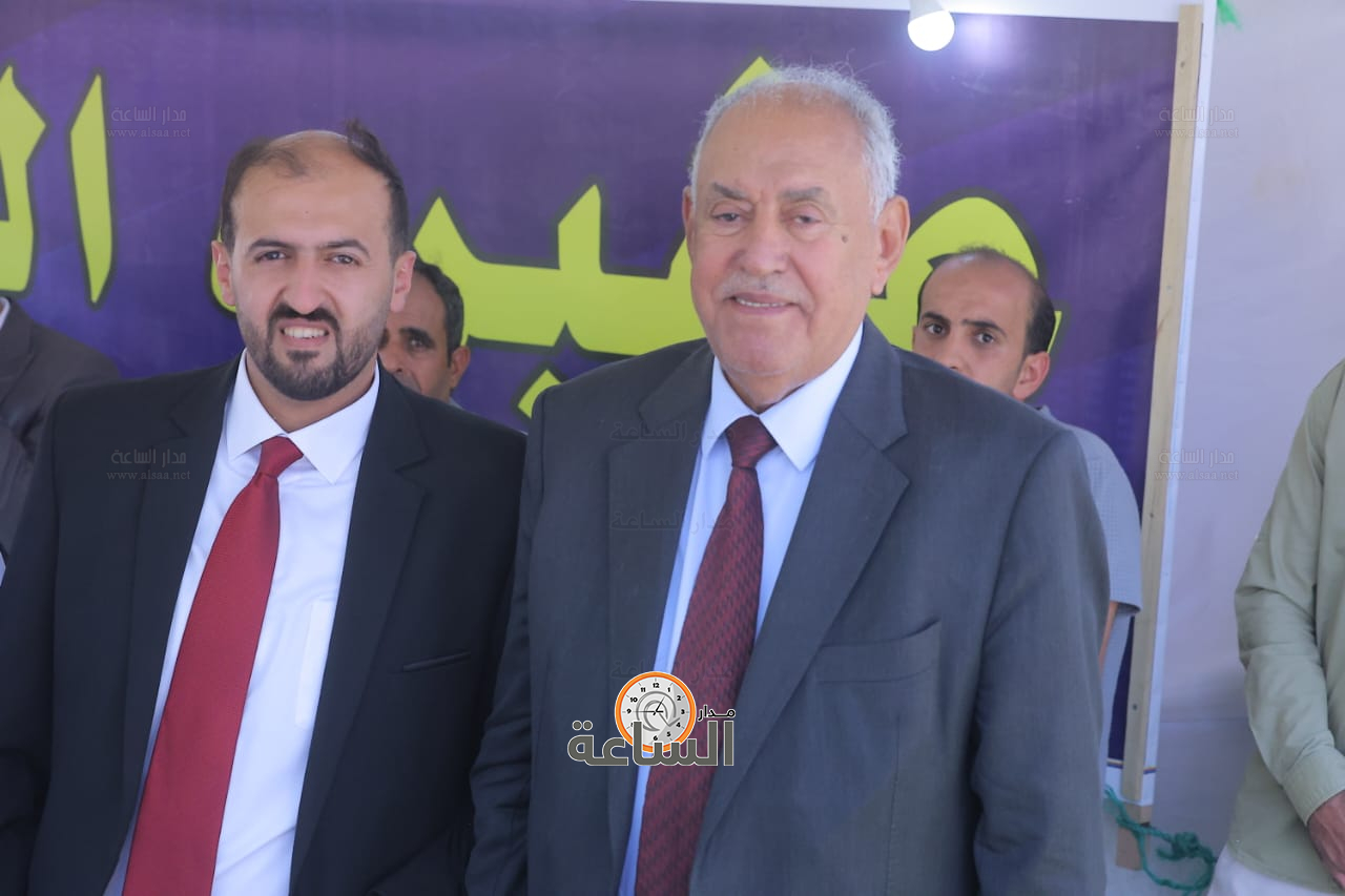 Madar Al-Saa Images 0.747734075314494