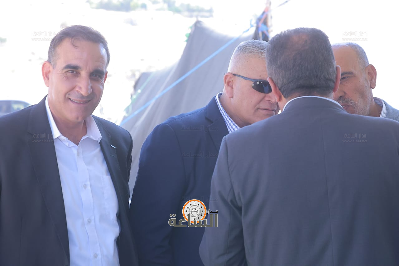 Madar Al-Saa Images 0.10350959352133082