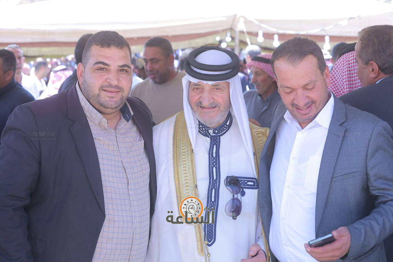 Madar Al-Saa Images 0.44864786292006187