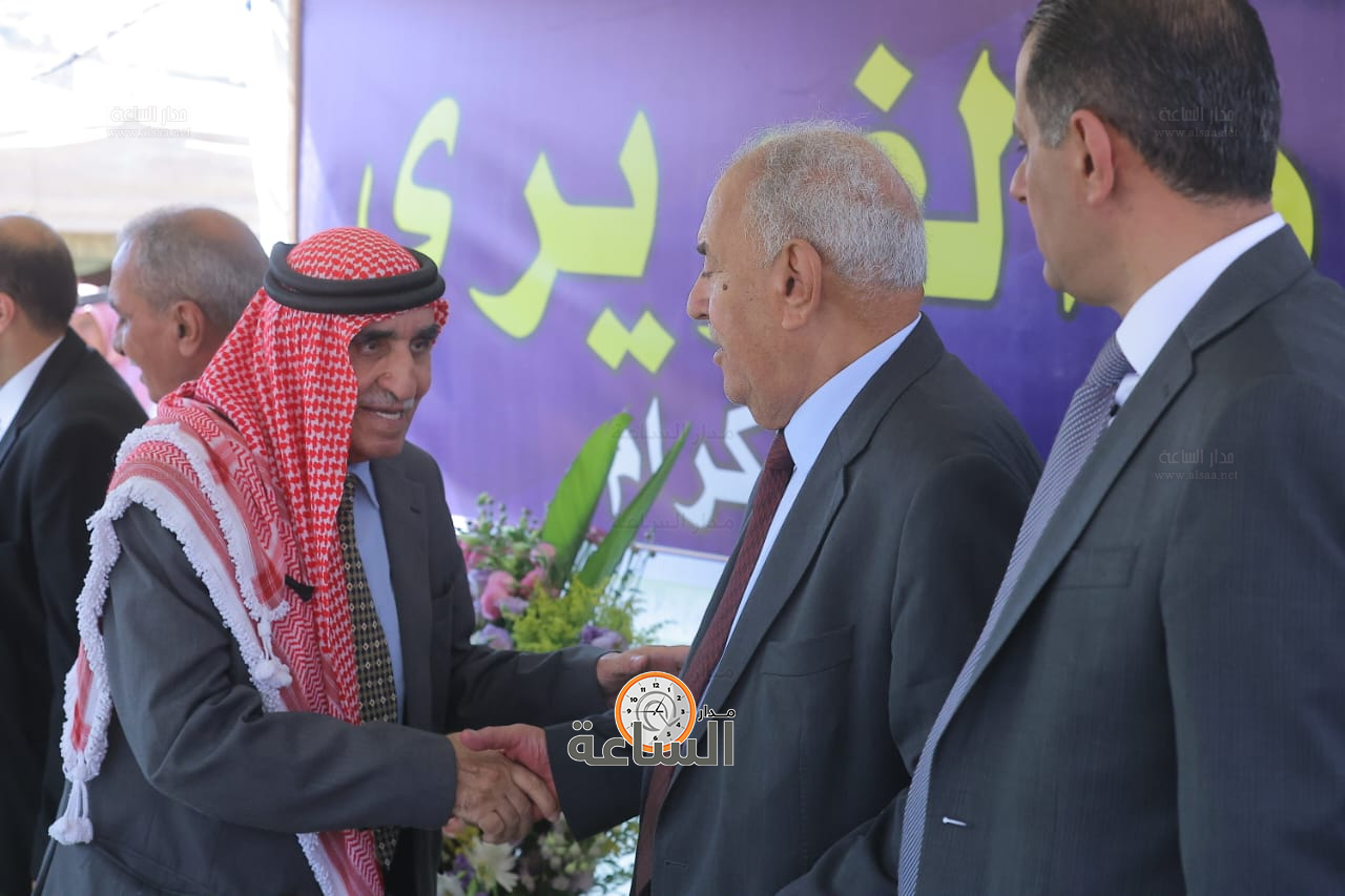 Madar Al-Saa Images 0.1371810978329272