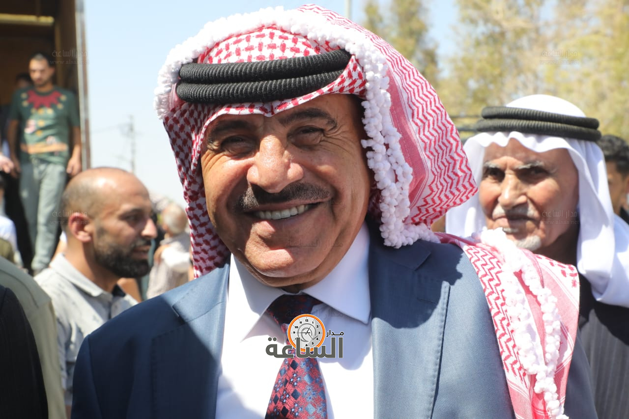 Madar Al-Saa Images 0.637144567117685