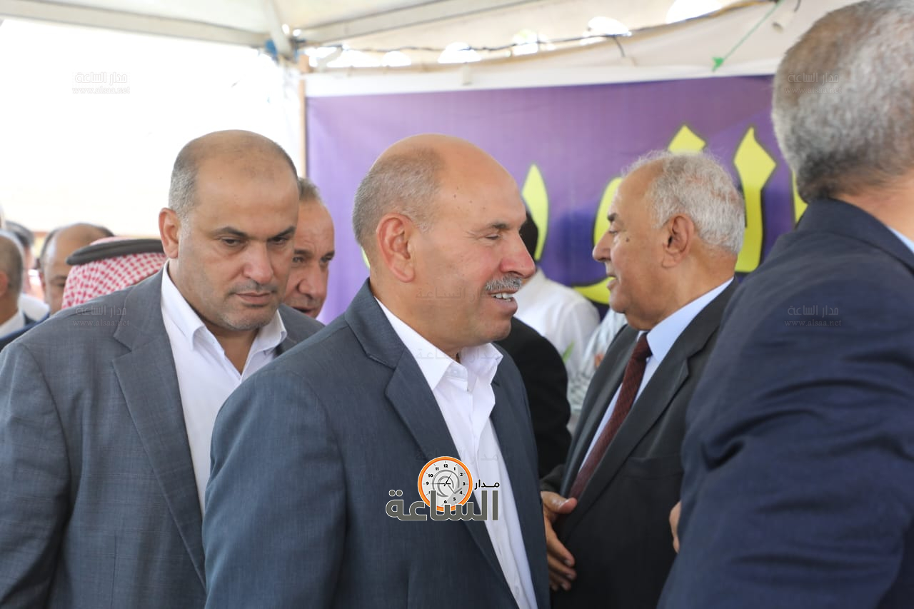 Madar Al-Saa Images 0.3513345263064481