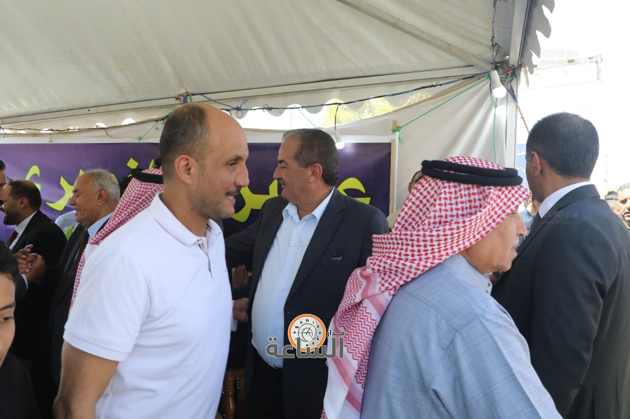 Madar Al-Saa Images 0.01851510286552449