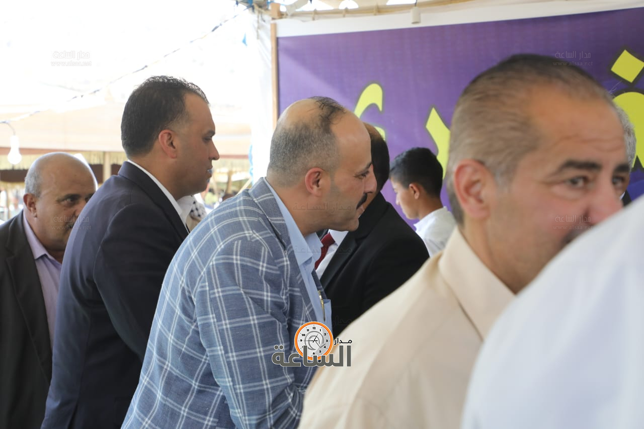 Madar Al-Saa Images 0.8751219356960581