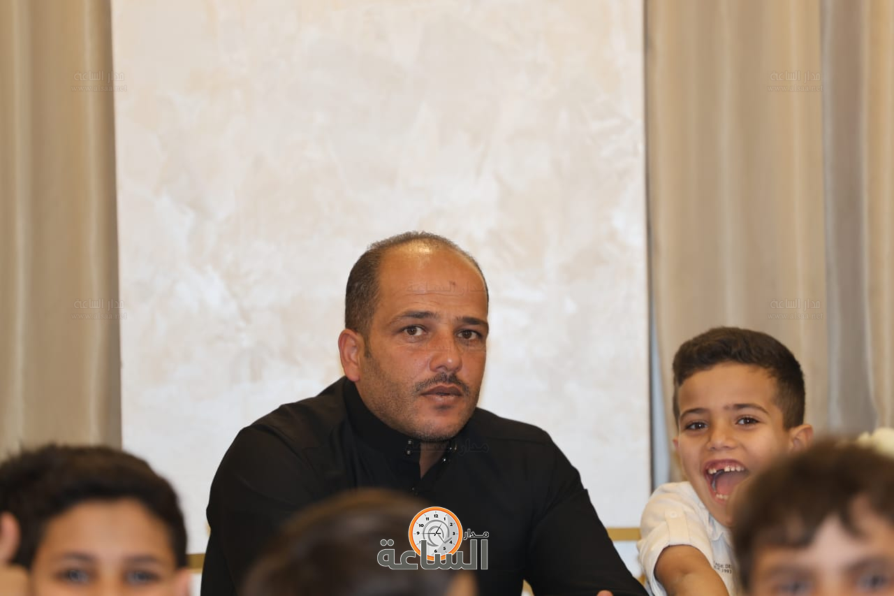 Madar Al-Saa Images 0.7861397621758385