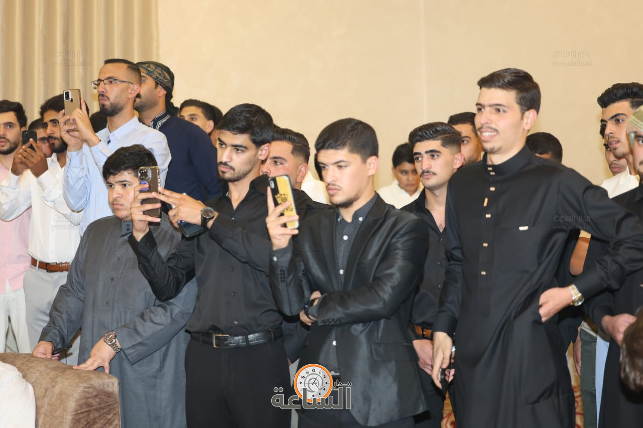 Madar Al-Saa Images 0.015143671061350172