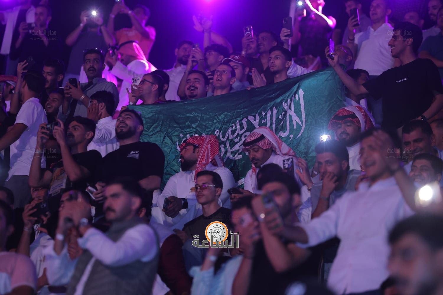 Madar Al-Saa Images 0.9623387648418359