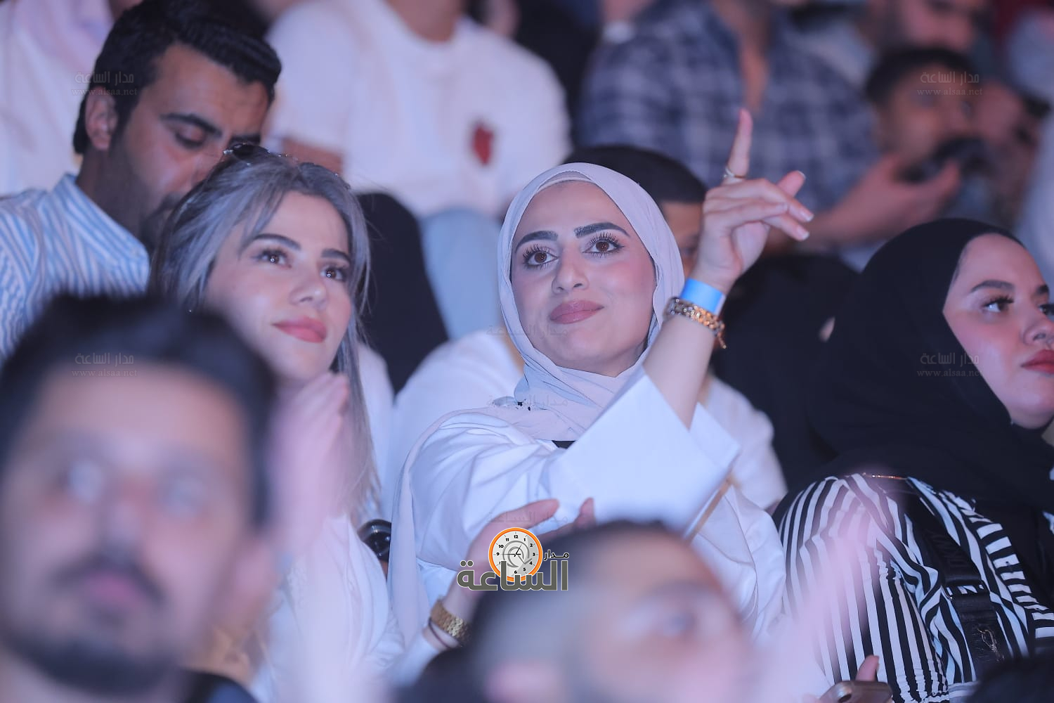 Madar Al-Saa Images 0.7118863578267828