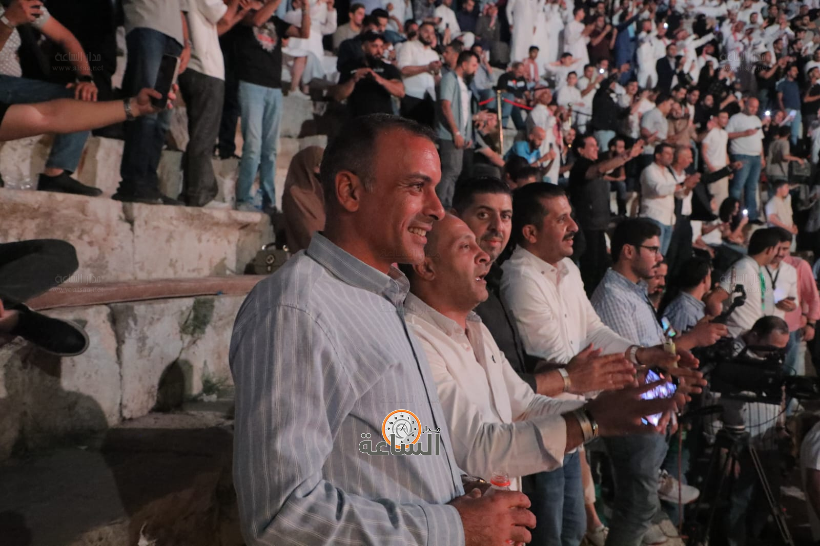 Madar Al-Saa Images 0.7627733309625878