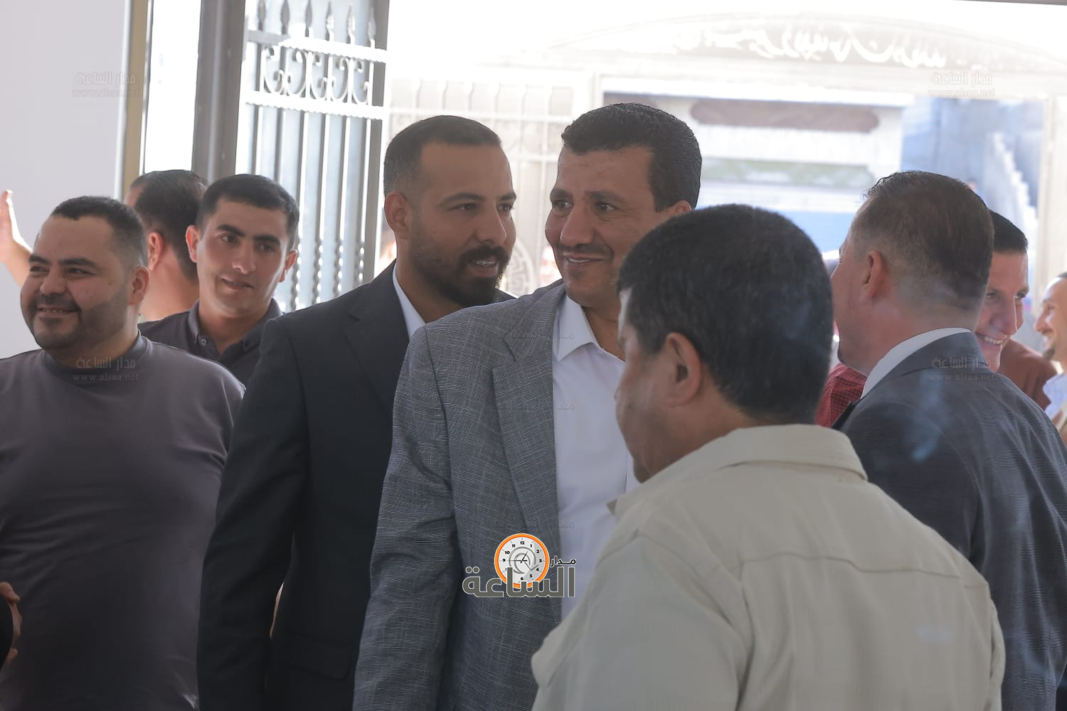 Madar Al-Saa Images 0.5820241477441929