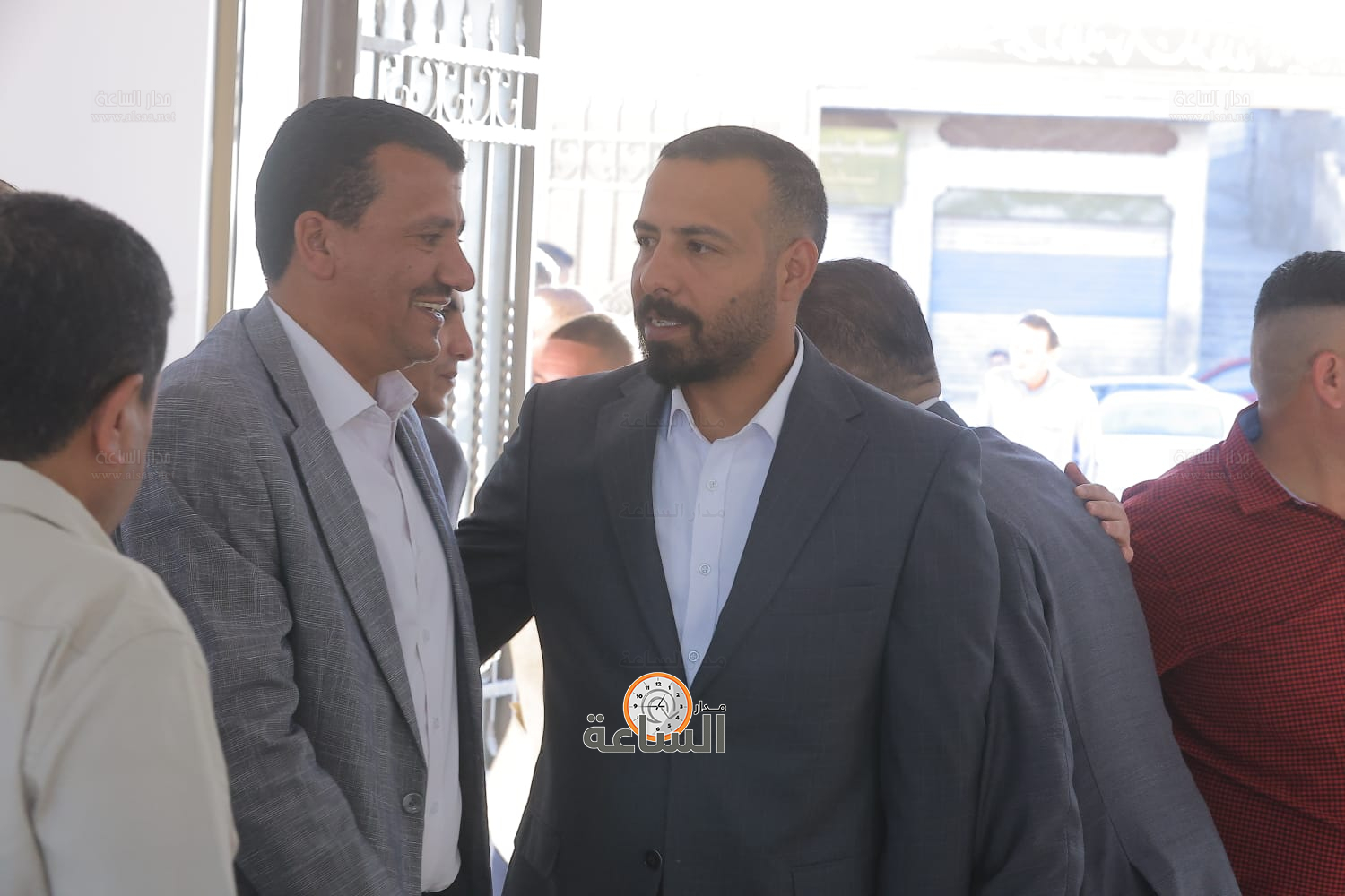 Madar Al-Saa Images 0.08359975795833174