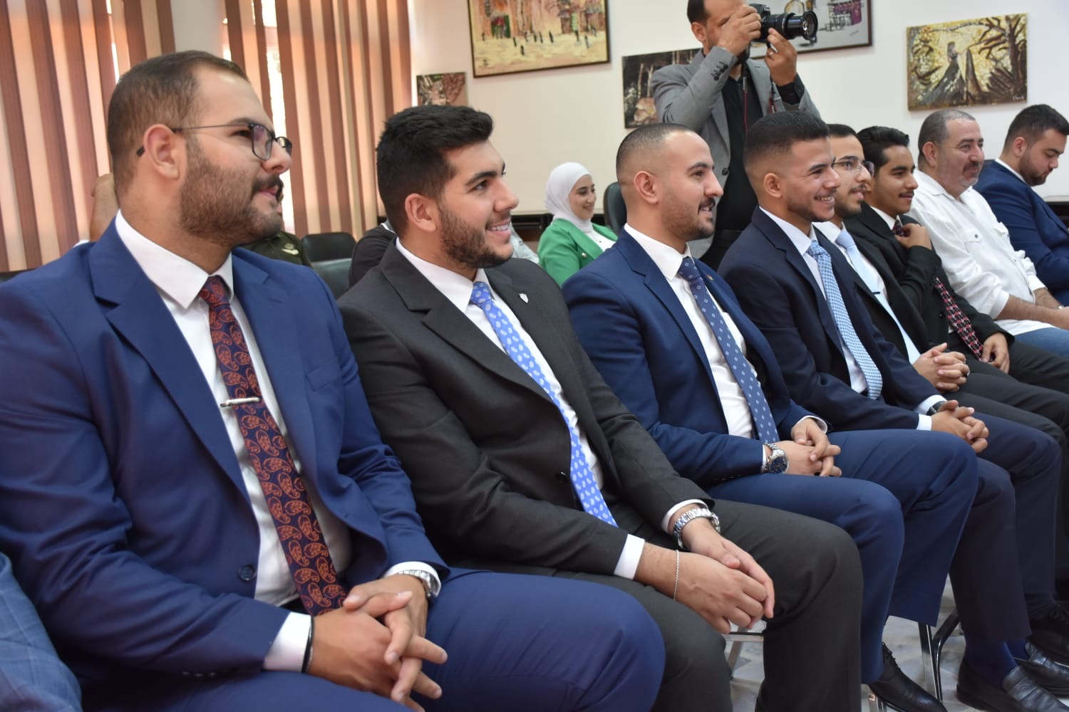 Madar Al-Saa Images 0.5212830660078673