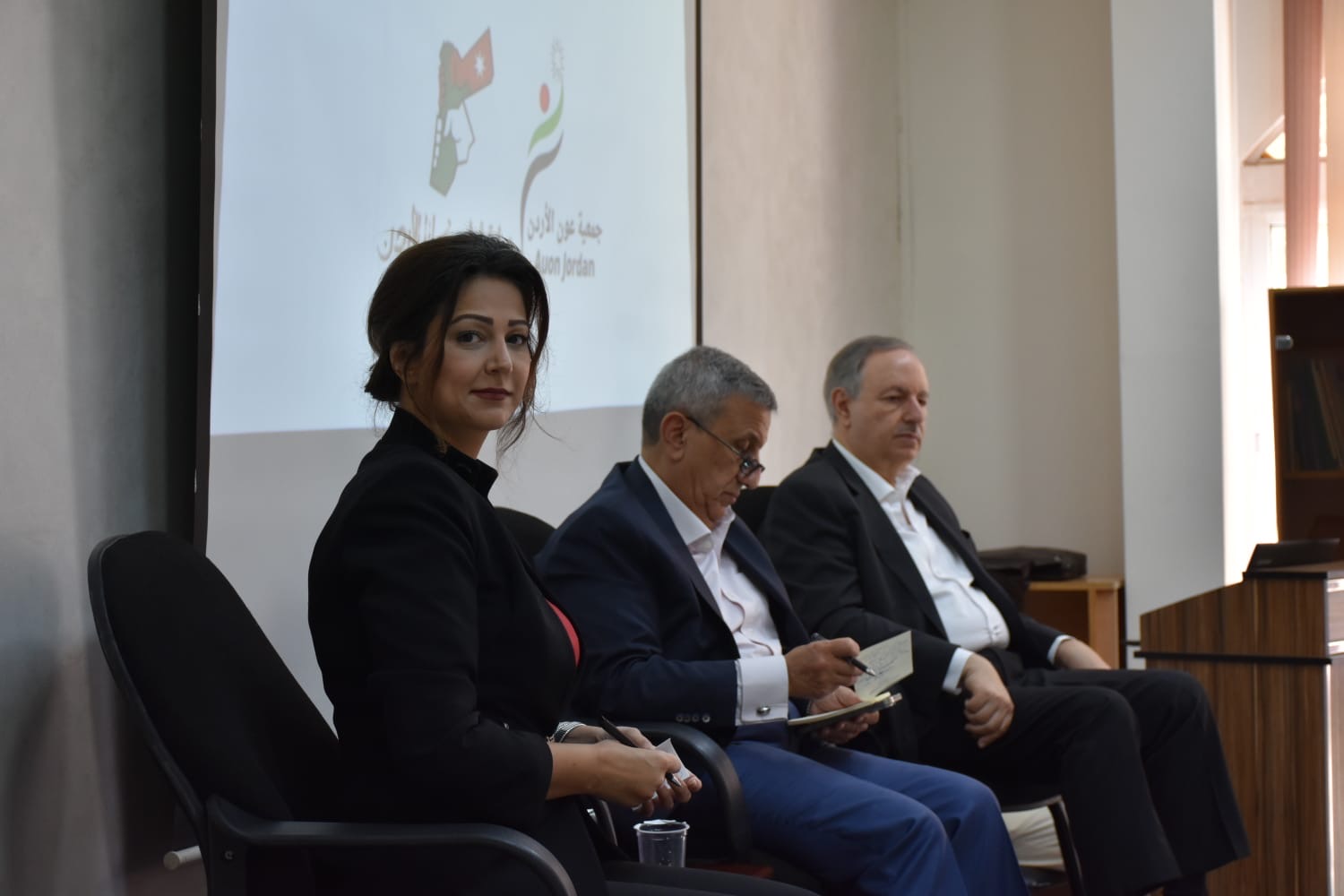 Madar Al-Saa Images 0.916155319725032