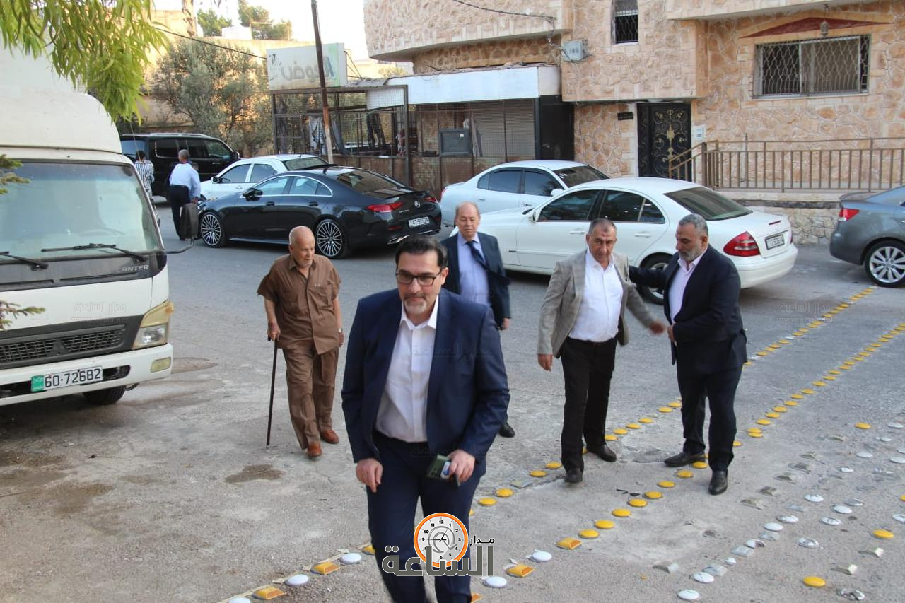 Madar Al-Saa Images 0.22706133959522812