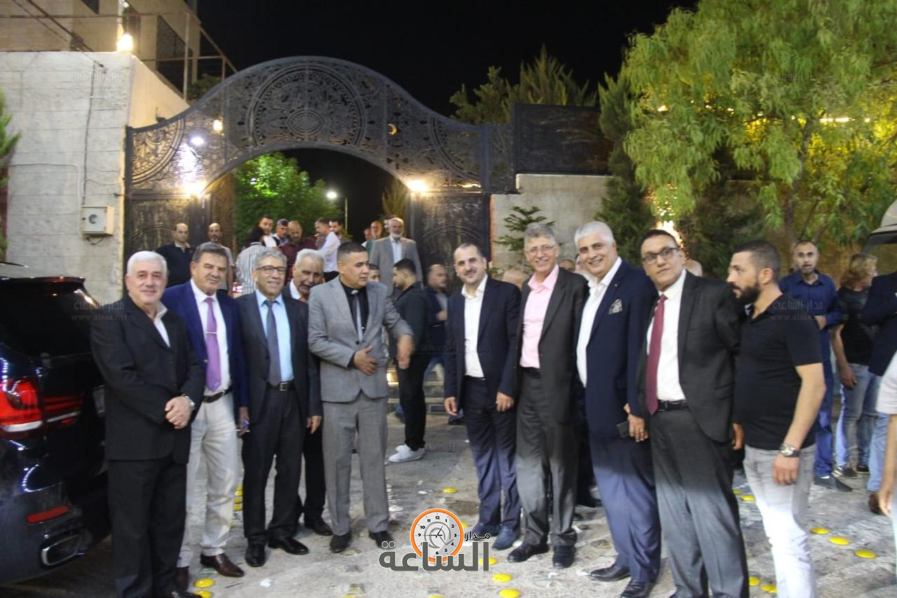 Madar Al-Saa Images 0.116002411462368