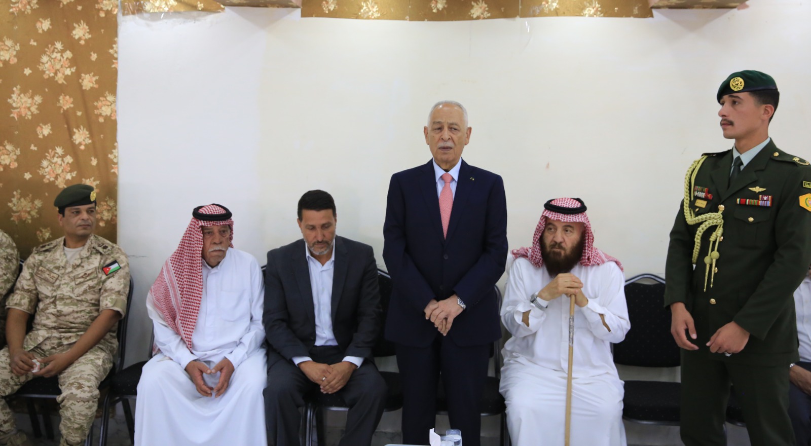 Madar Al-Saa Images 0.012590508535953004