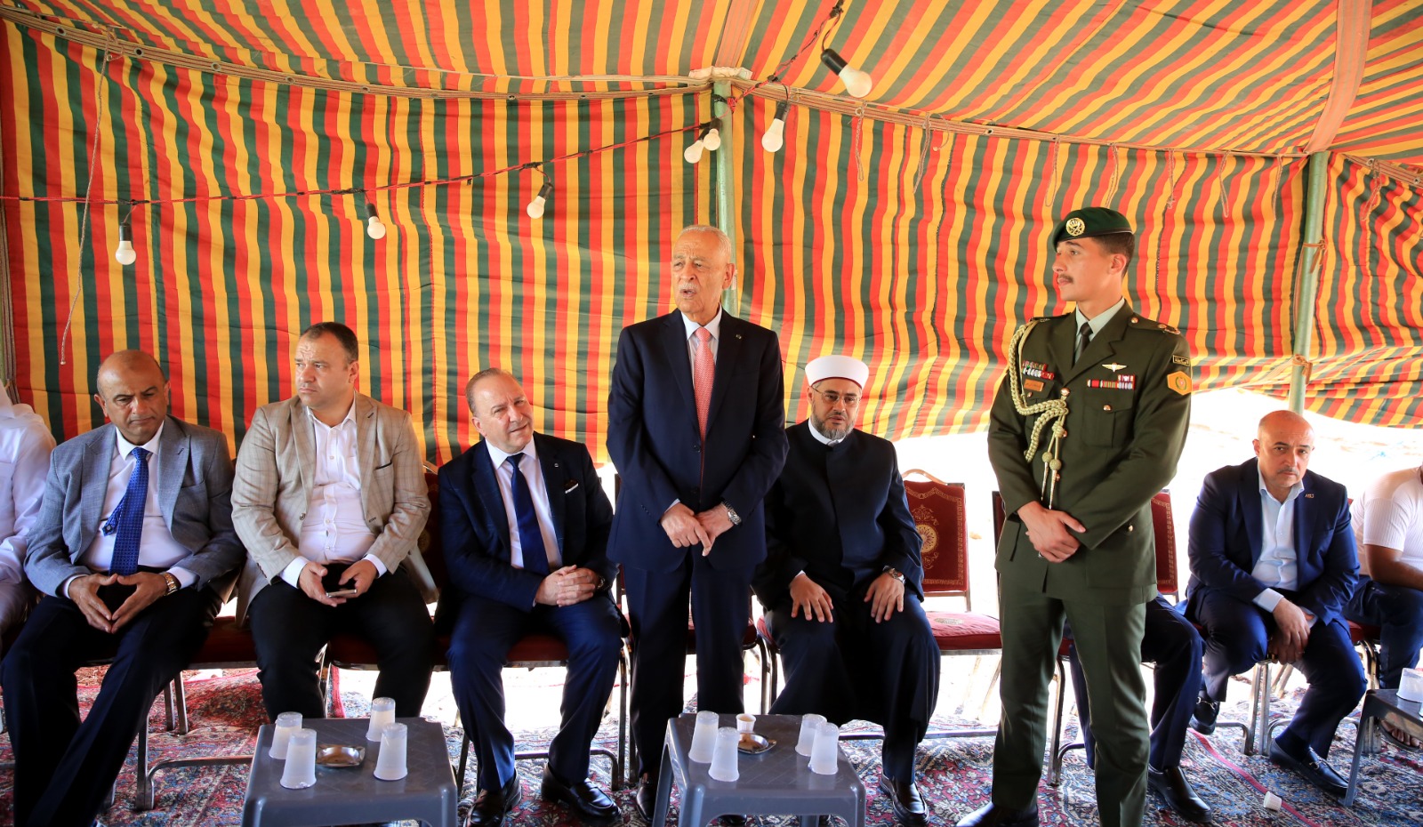 Madar Al-Saa Images 0.40747169598494626