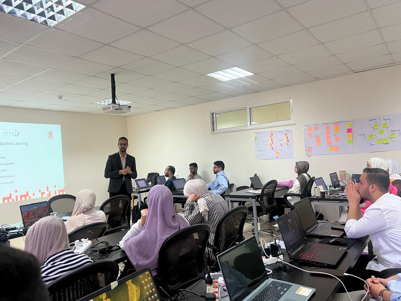 Madar Al-Saa Images 0.34877463029810885