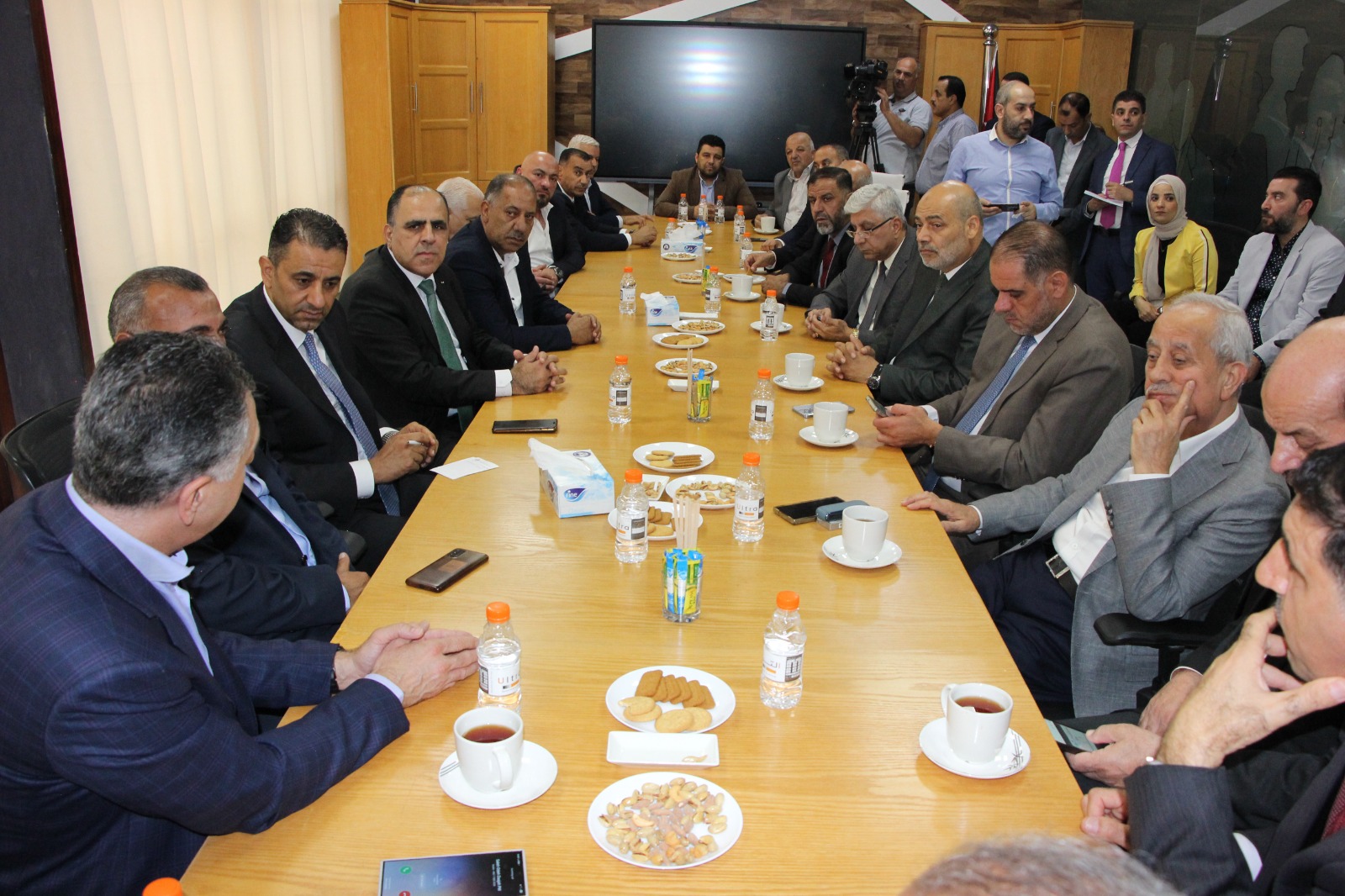 Madar Al-Saa Images 0.5987988361561744