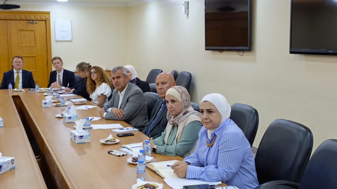 Madar Al-Saa Images 0.7492862386329585