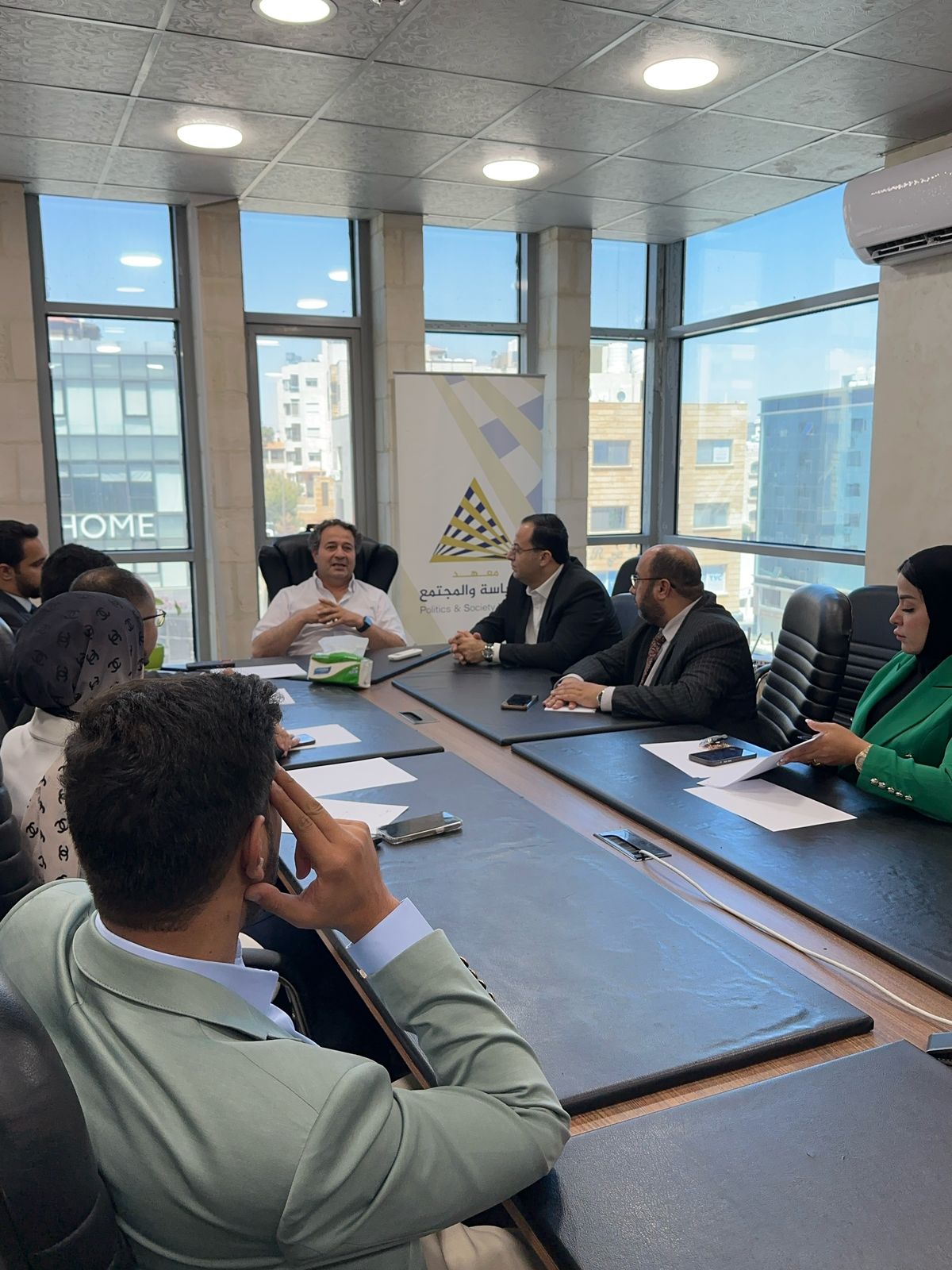 Madar Al-Saa Images 0.2589653229895935