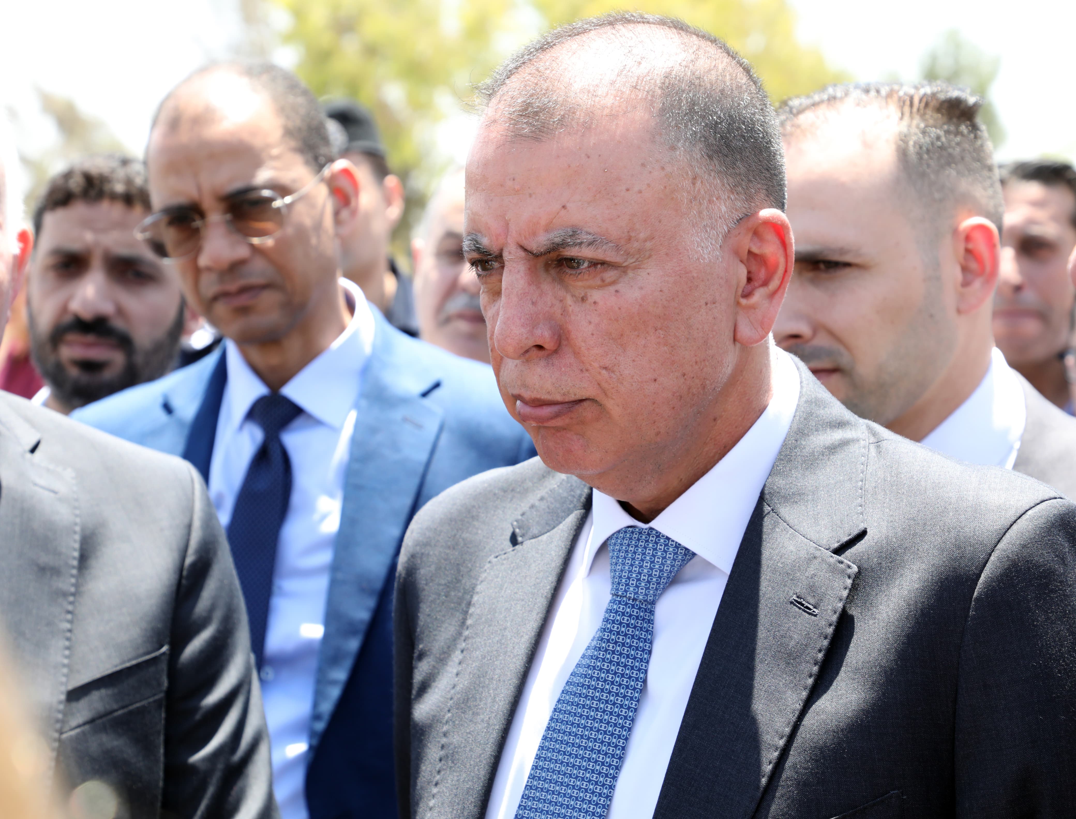 Madar Al-Saa Images 0.36648933327266964