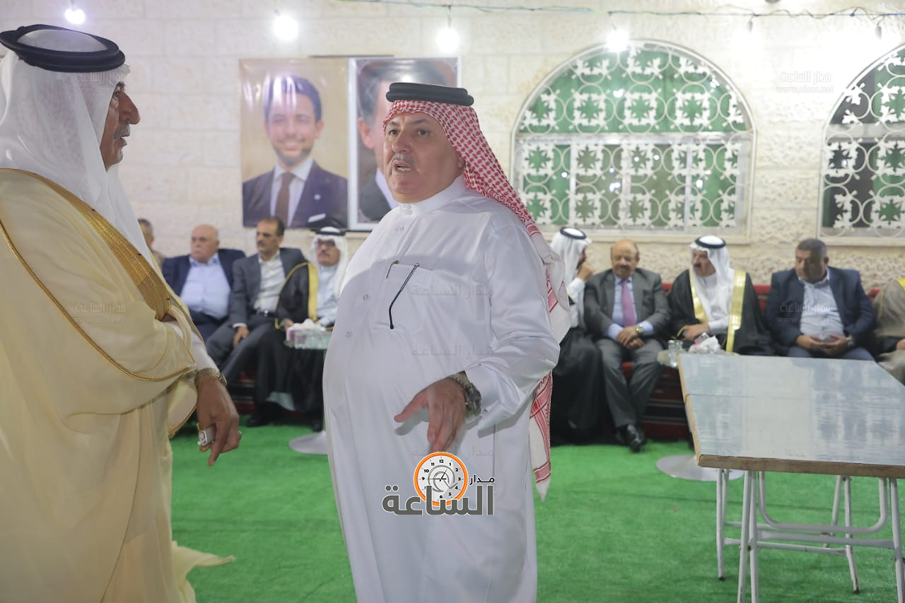 Madar Al-Saa Images 0.7372755993543731