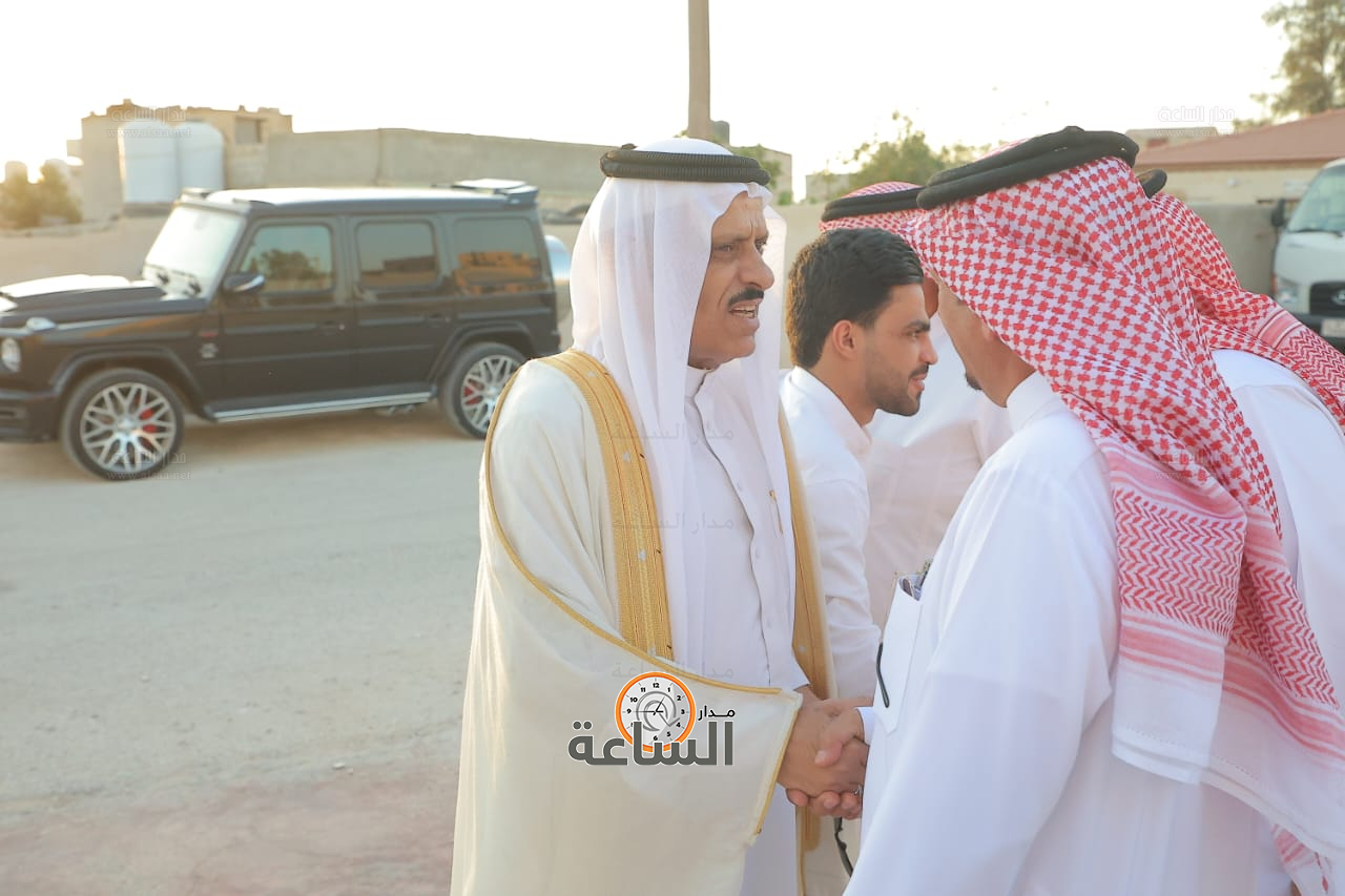 Madar Al-Saa Images 0.5740758138342533