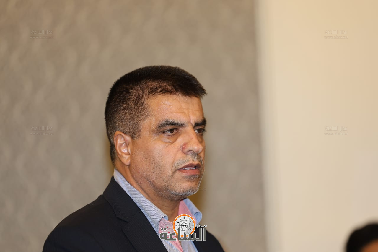 Madar Al-Saa Images 0.103410558989532