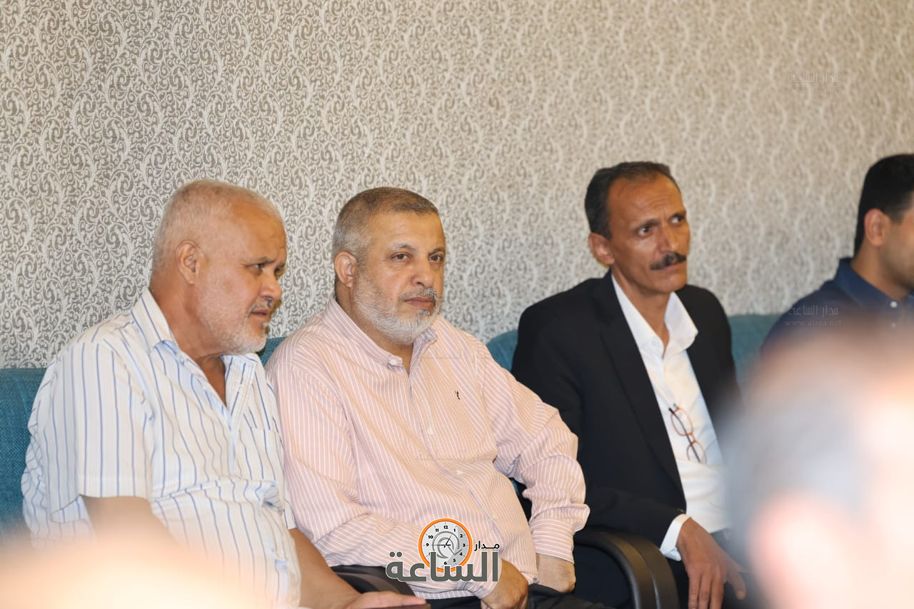 Madar Al-Saa Images 0.9077108592300429