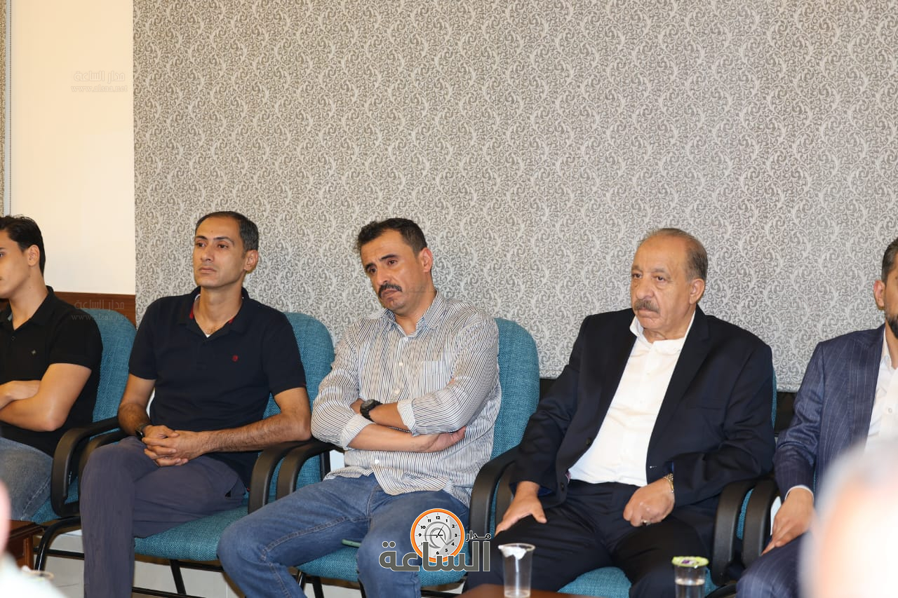 Madar Al-Saa Images 0.41059800059360607