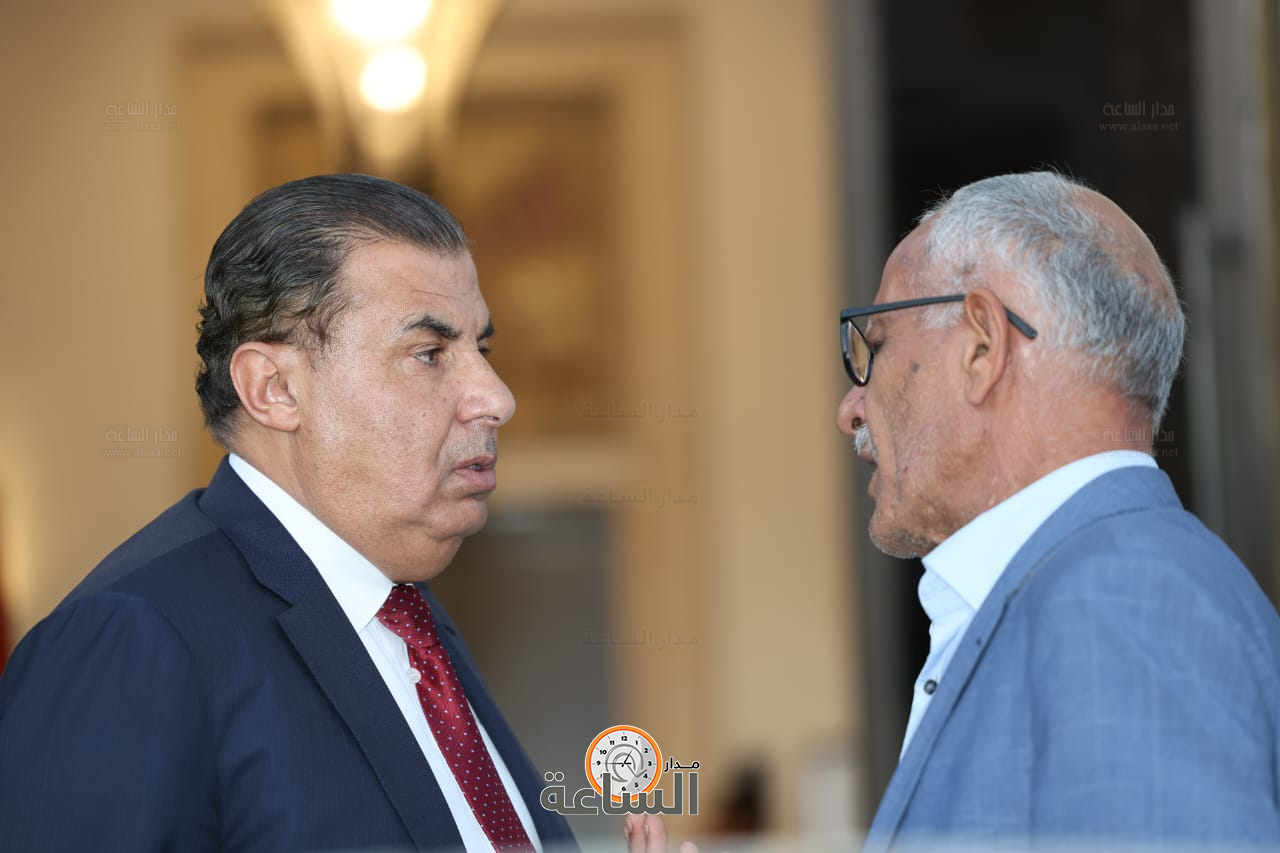 Madar Al-Saa Images 0.2386698254264965