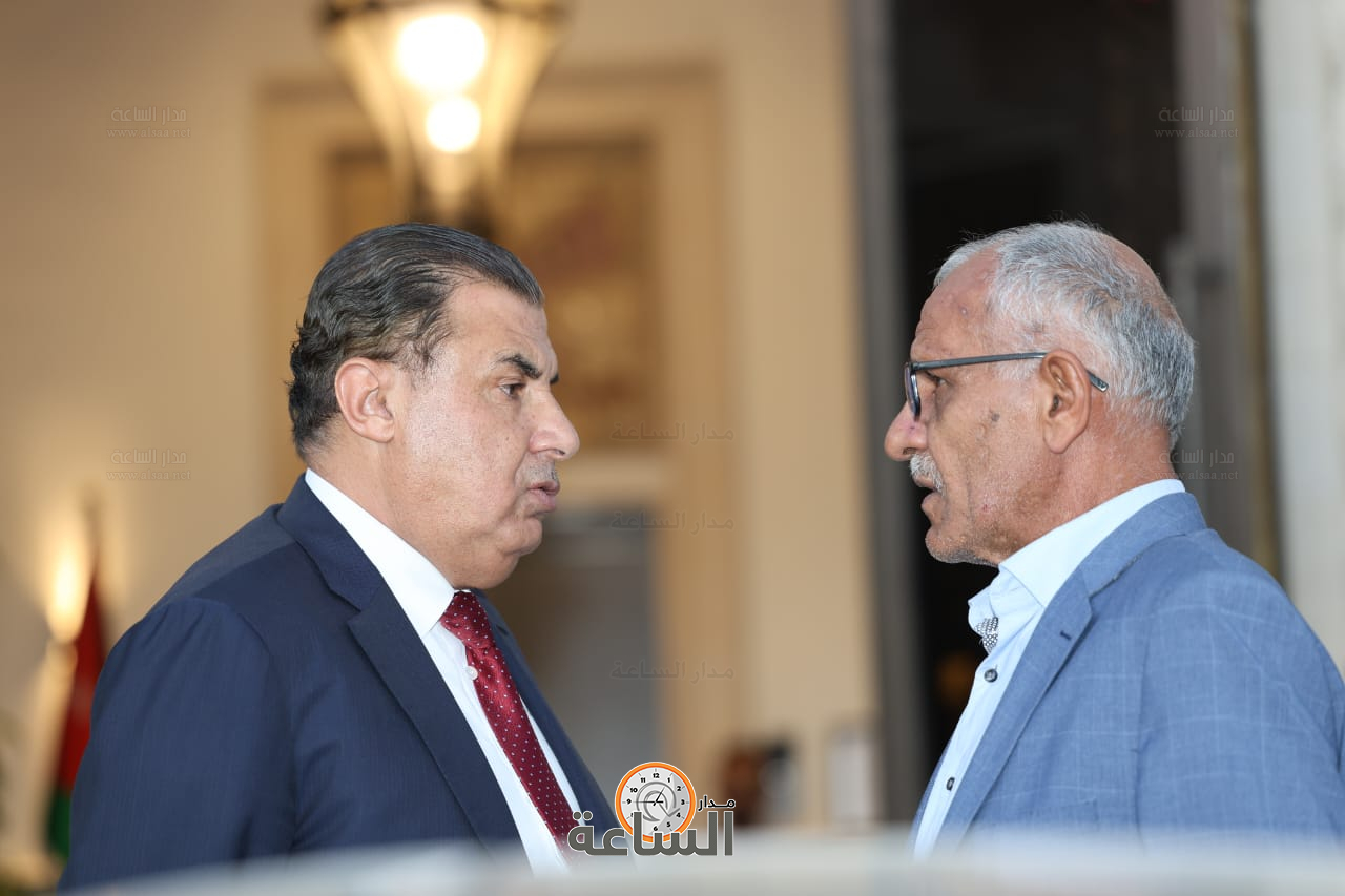 Madar Al-Saa Images 0.4475024913040262