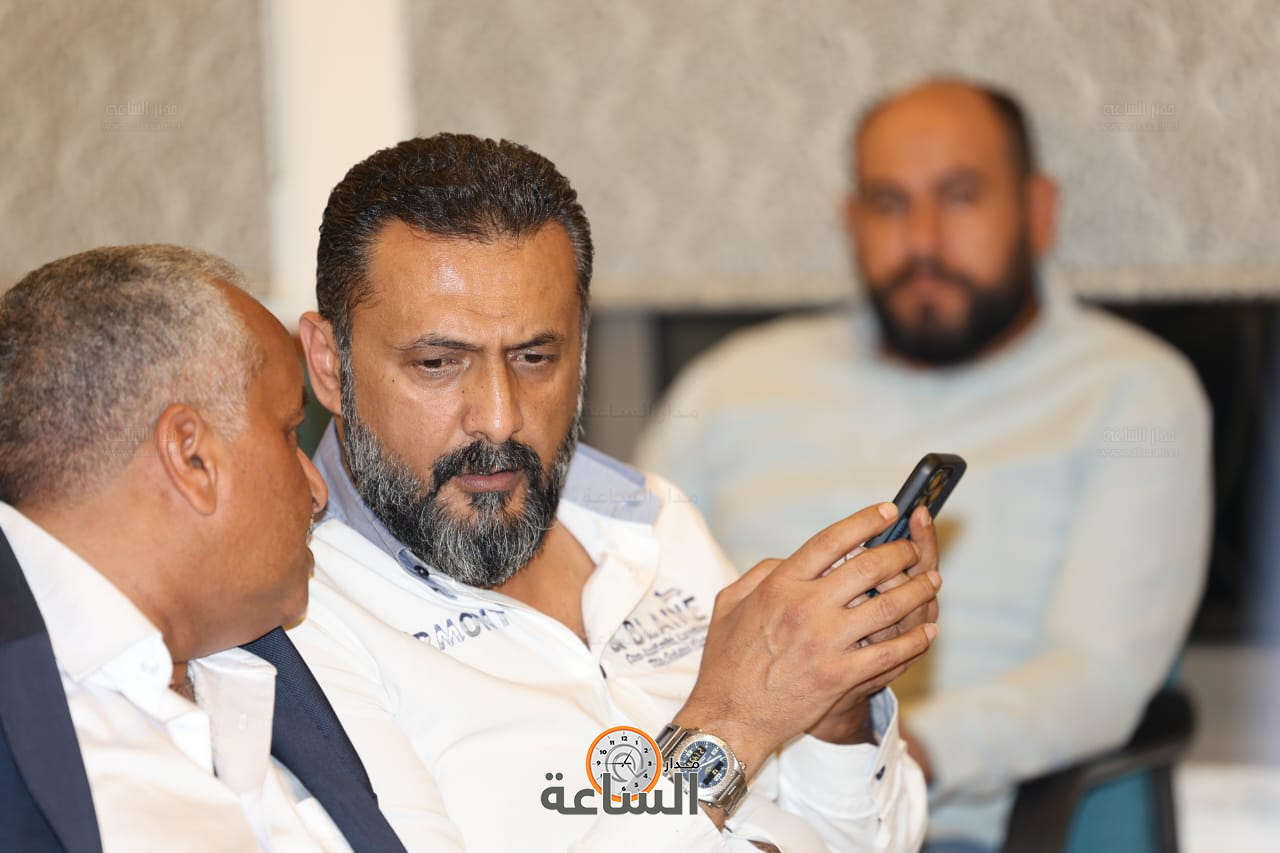 Madar Al-Saa Images 0.01881068569424893