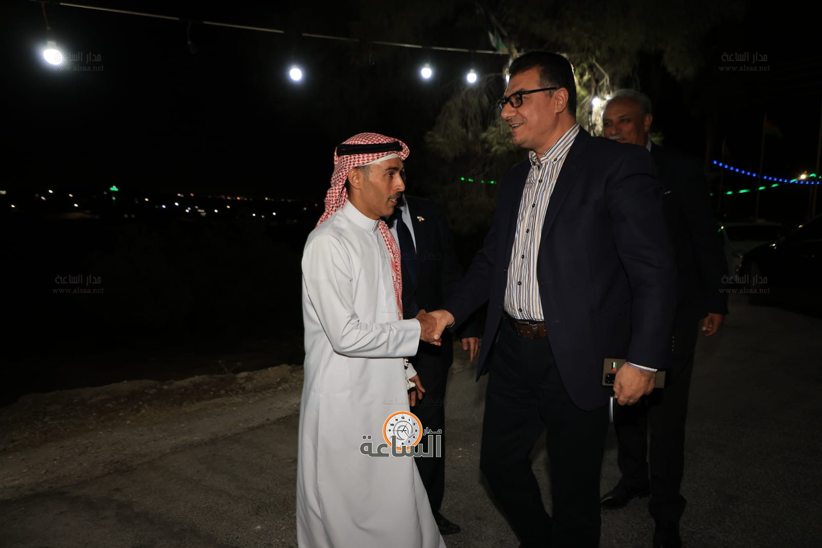 Madar Al-Saa Images 0.6067742040465169