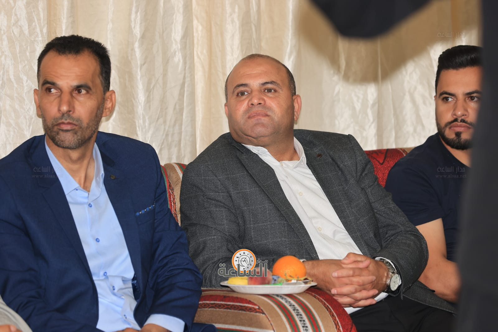 Madar Al-Saa Images 0.537774902983785