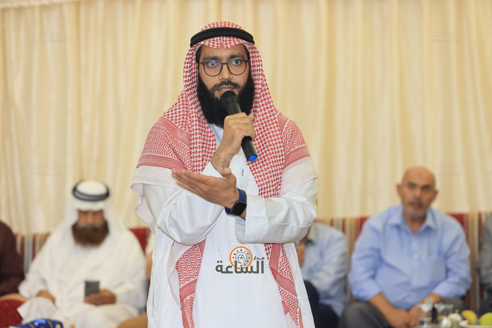 Madar Al-Saa Images 0.7018101208731672