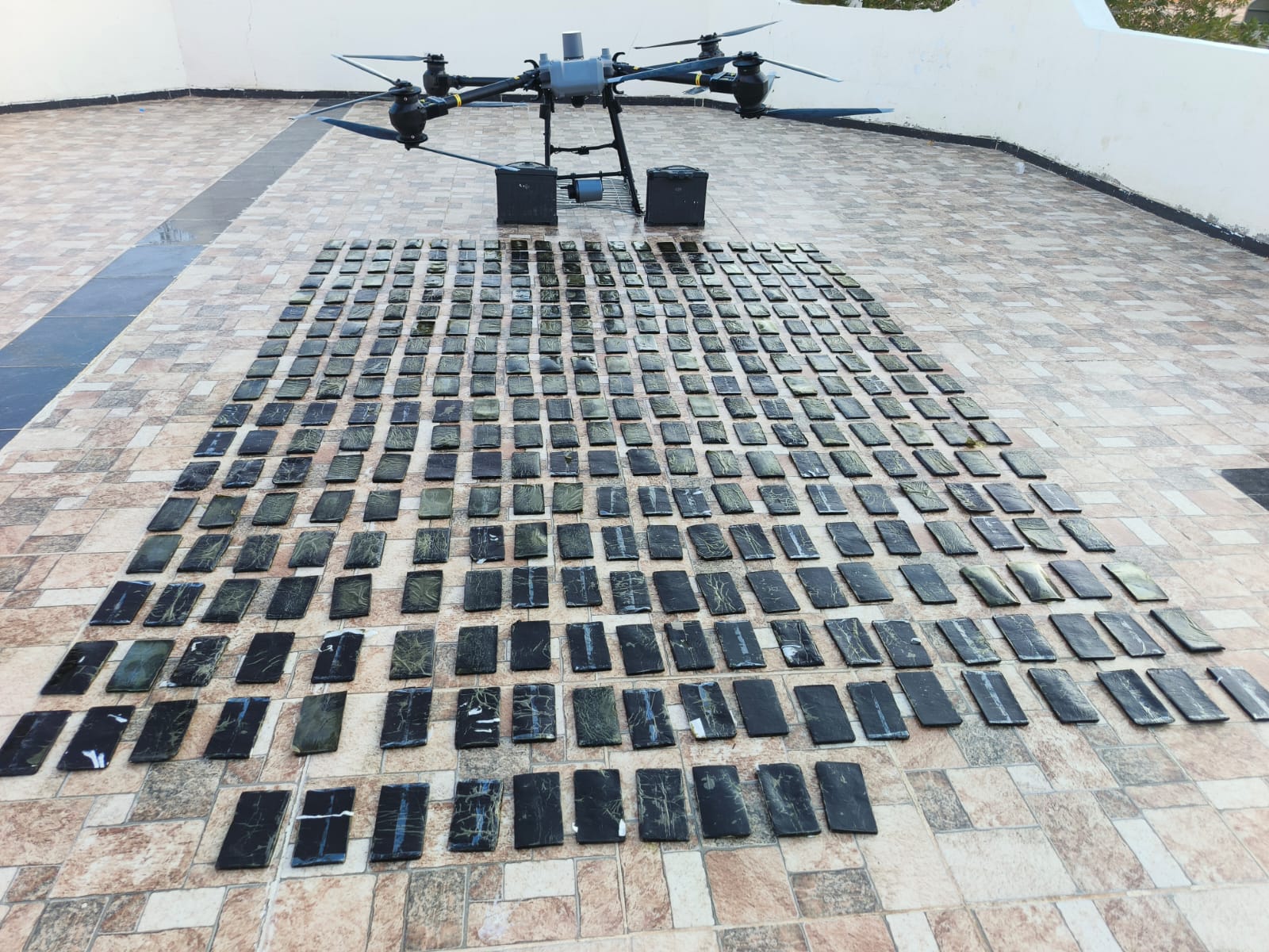 Madar Al-Saa Images 0.20384366722239633