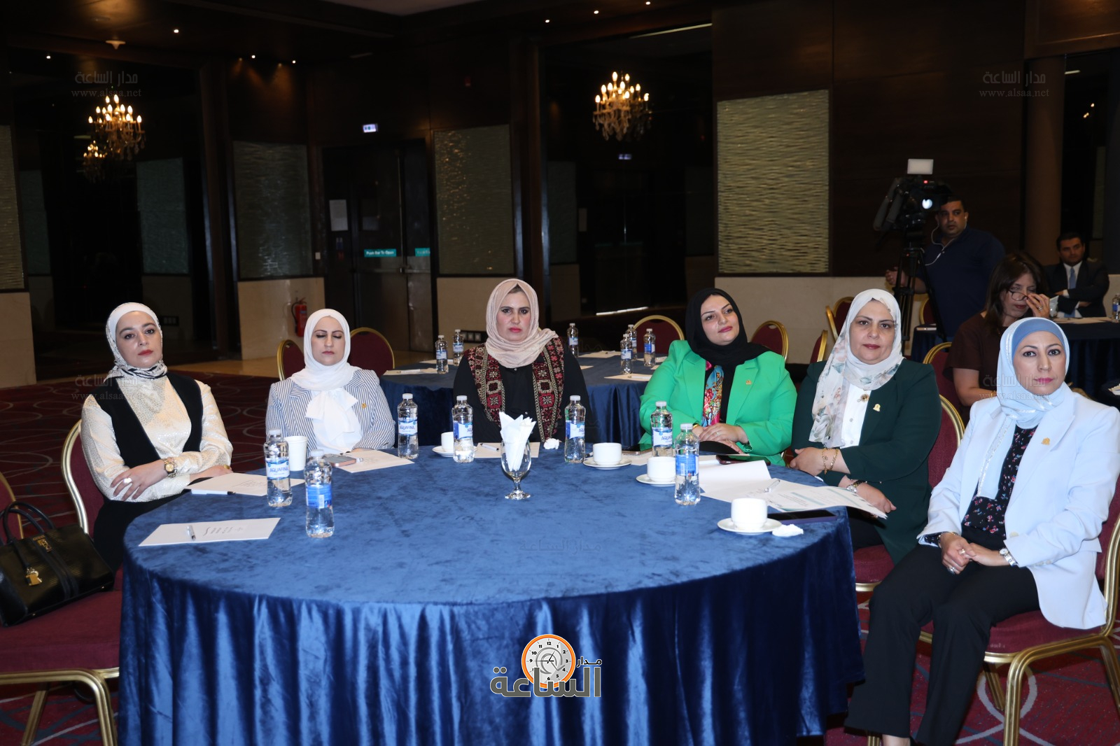 Madar Al-Saa Images 0.488877672000653