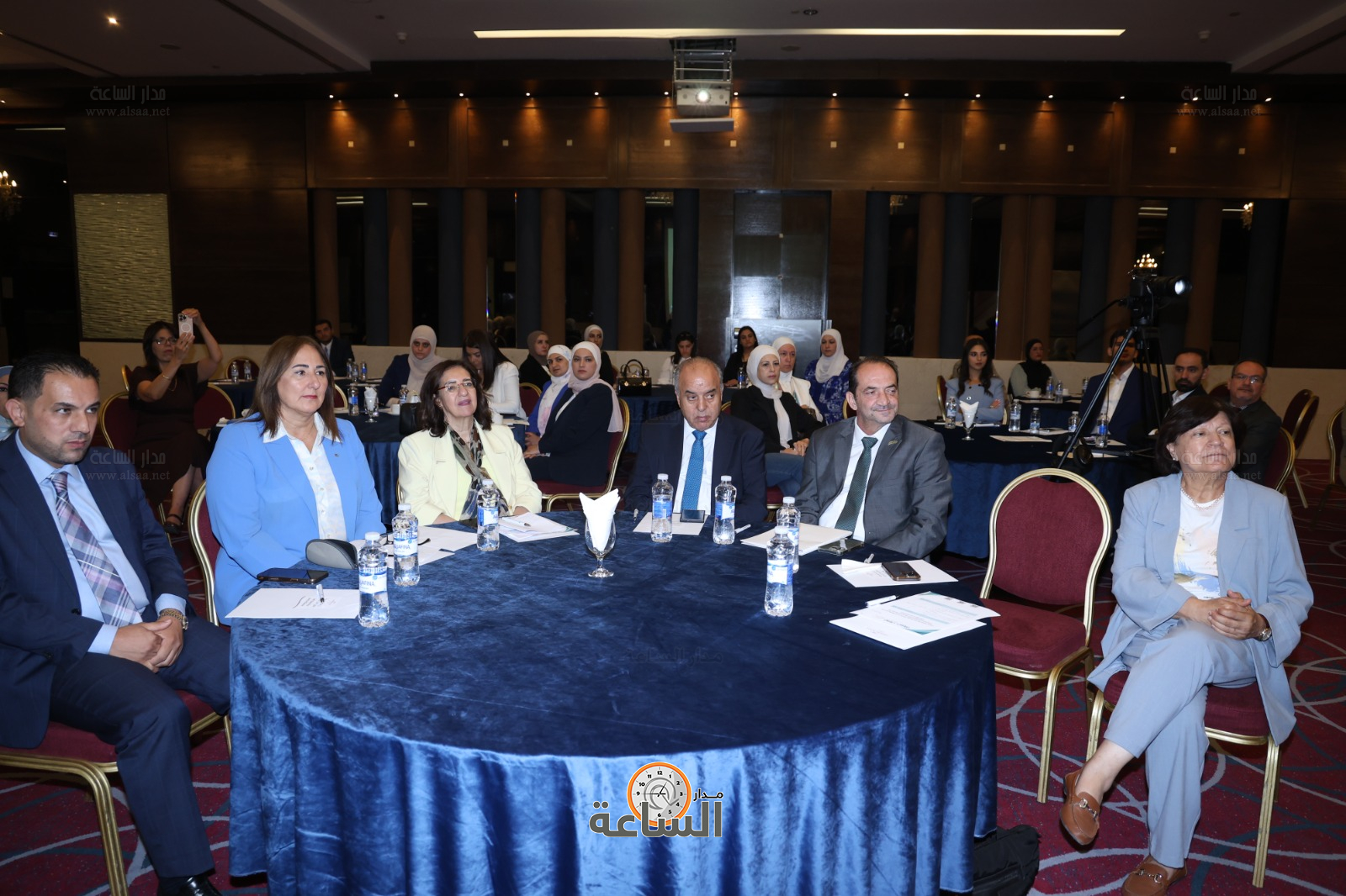 Madar Al-Saa Images 0.08376652186696198