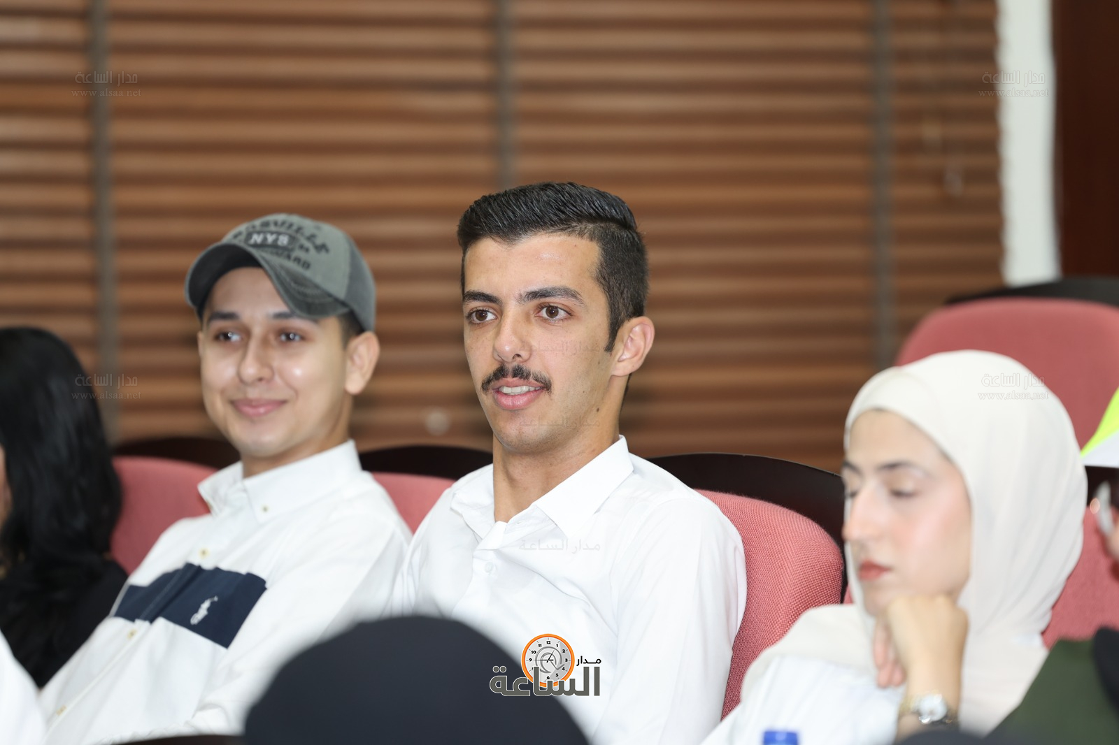 Madar Al-Saa Images 0.10011340429233251