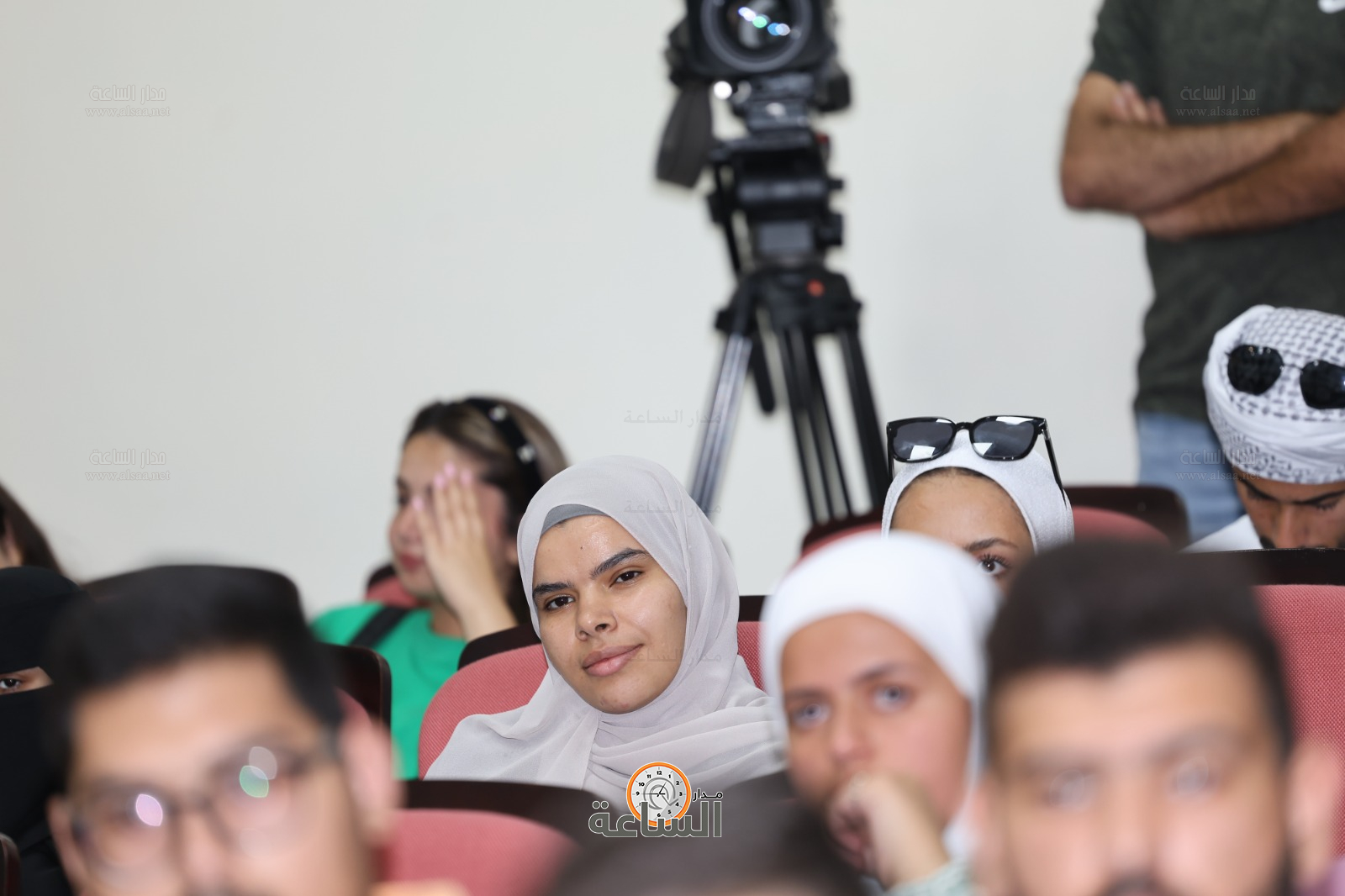 Madar Al-Saa Images 0.7592259309559564