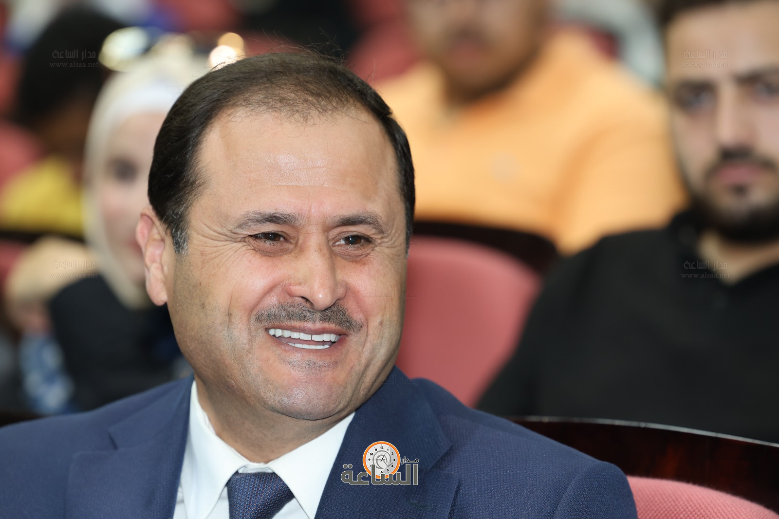 Madar Al-Saa Images 0.800616407989619