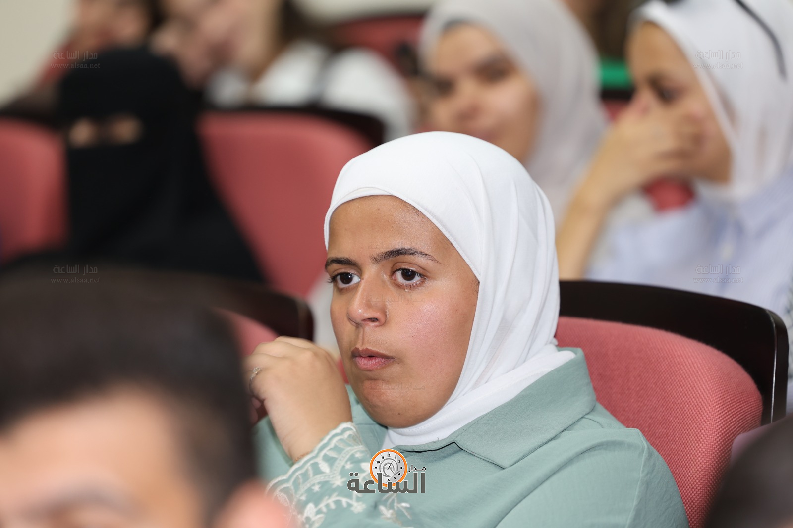 Madar Al-Saa Images 0.40900708619948234