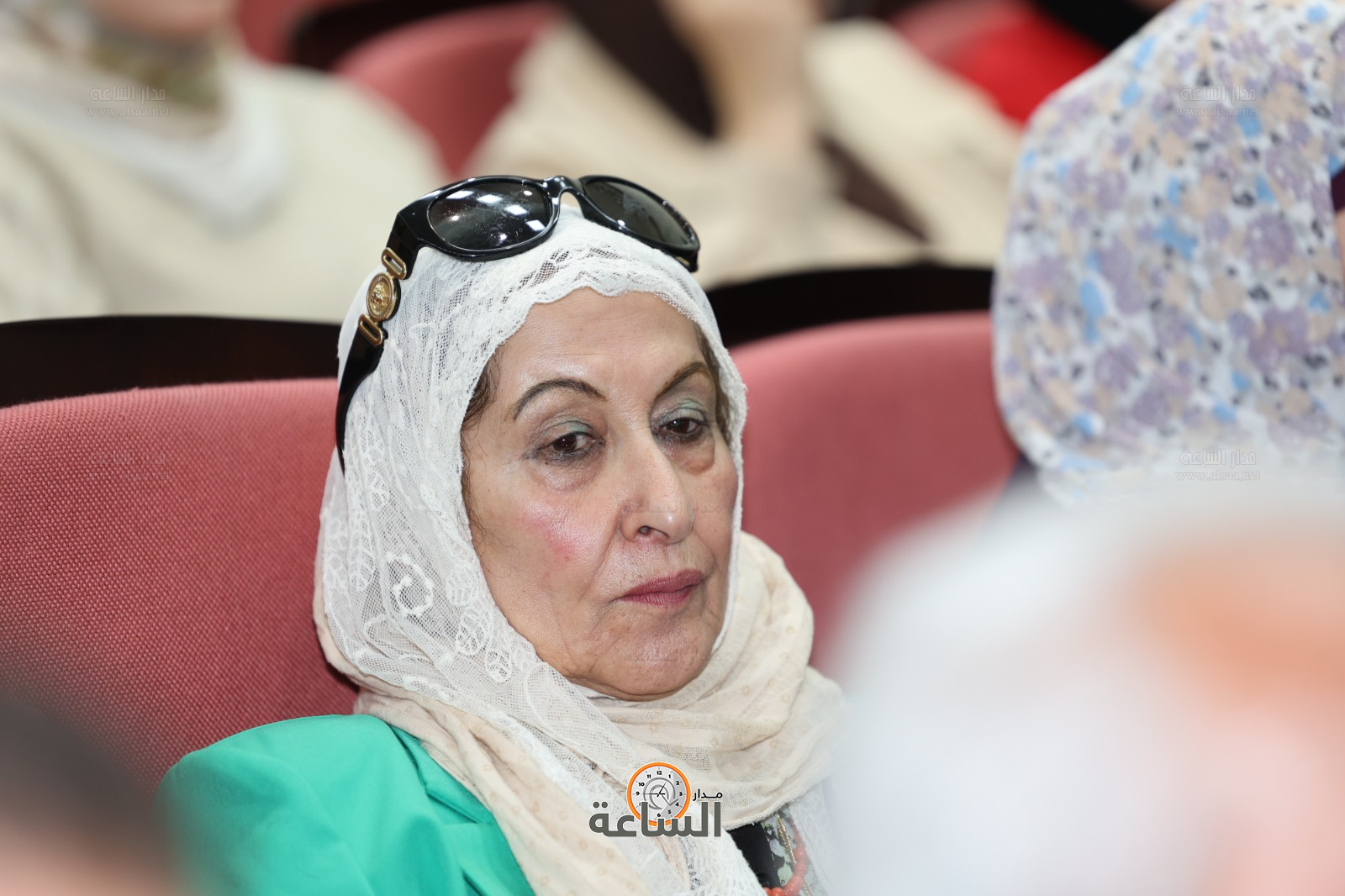 Madar Al-Saa Images 0.9935875540872253