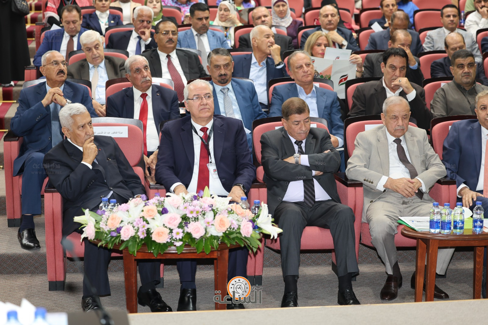 Madar Al-Saa Images 0.53116738045415