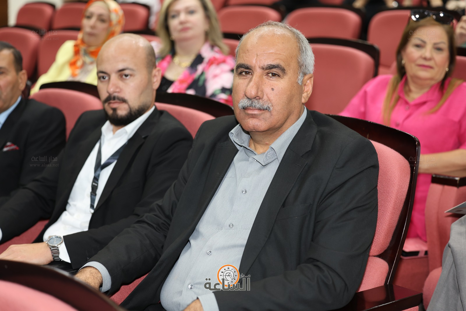 Madar Al-Saa Images 0.6737885606585181