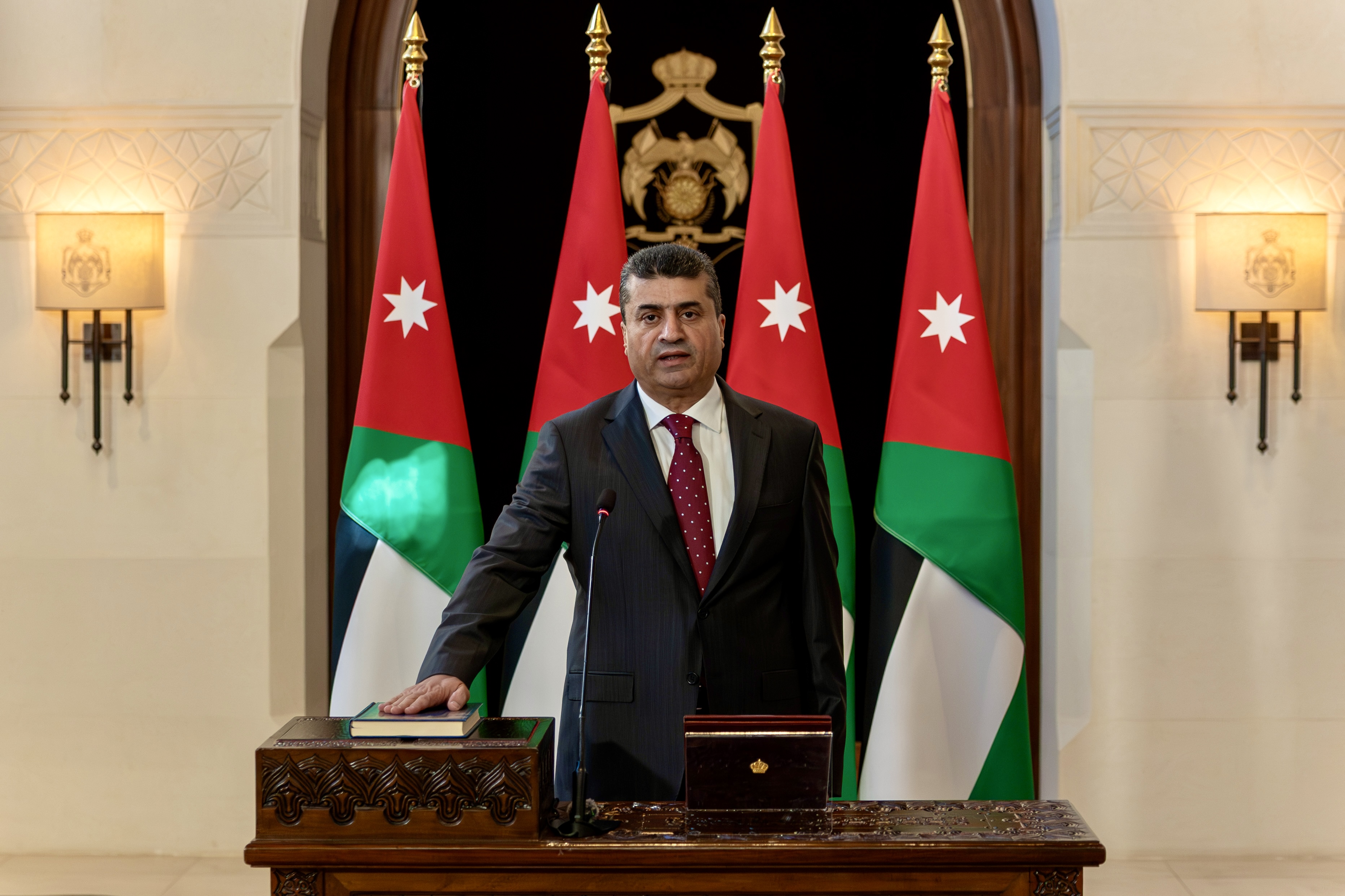 Madar Al-Saa Images 0.06081835262426705