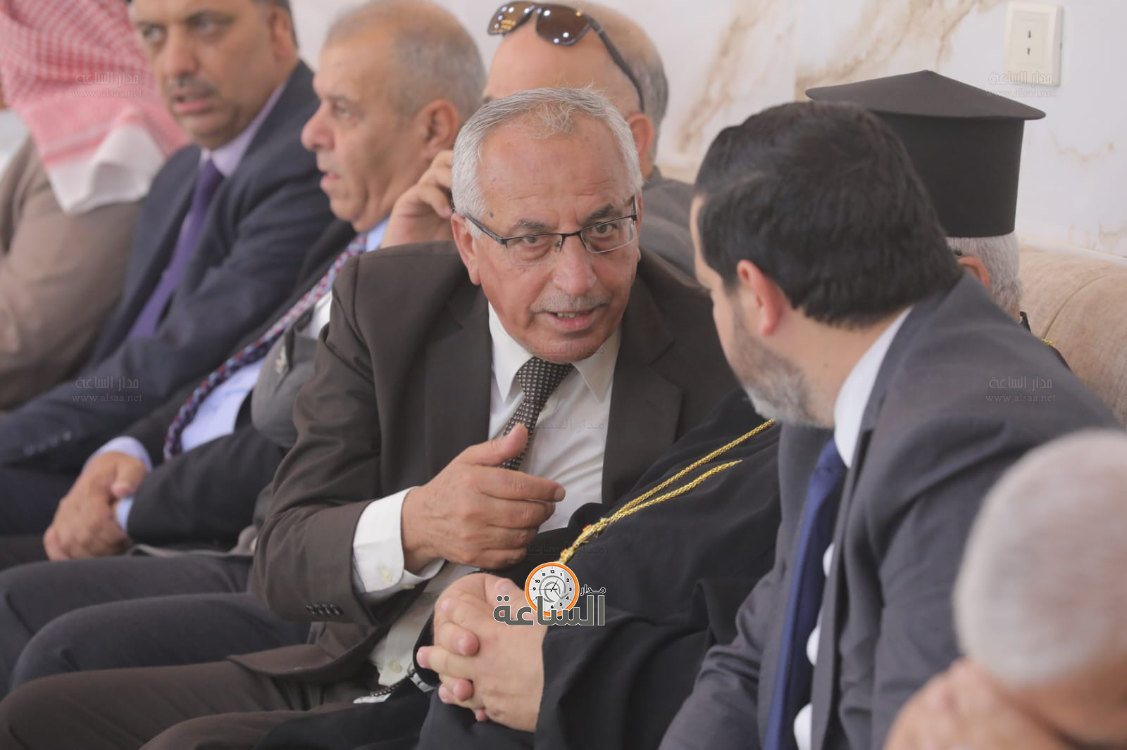 Madar Al-Saa Images 0.7024833875340596