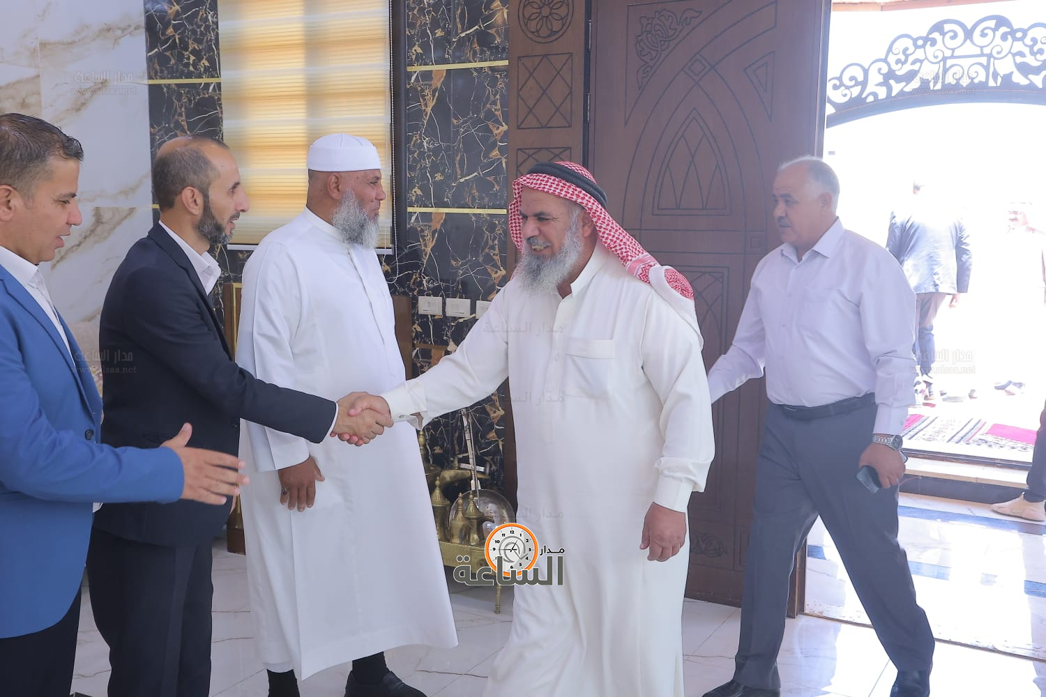 Madar Al-Saa Images 0.9032092233193645